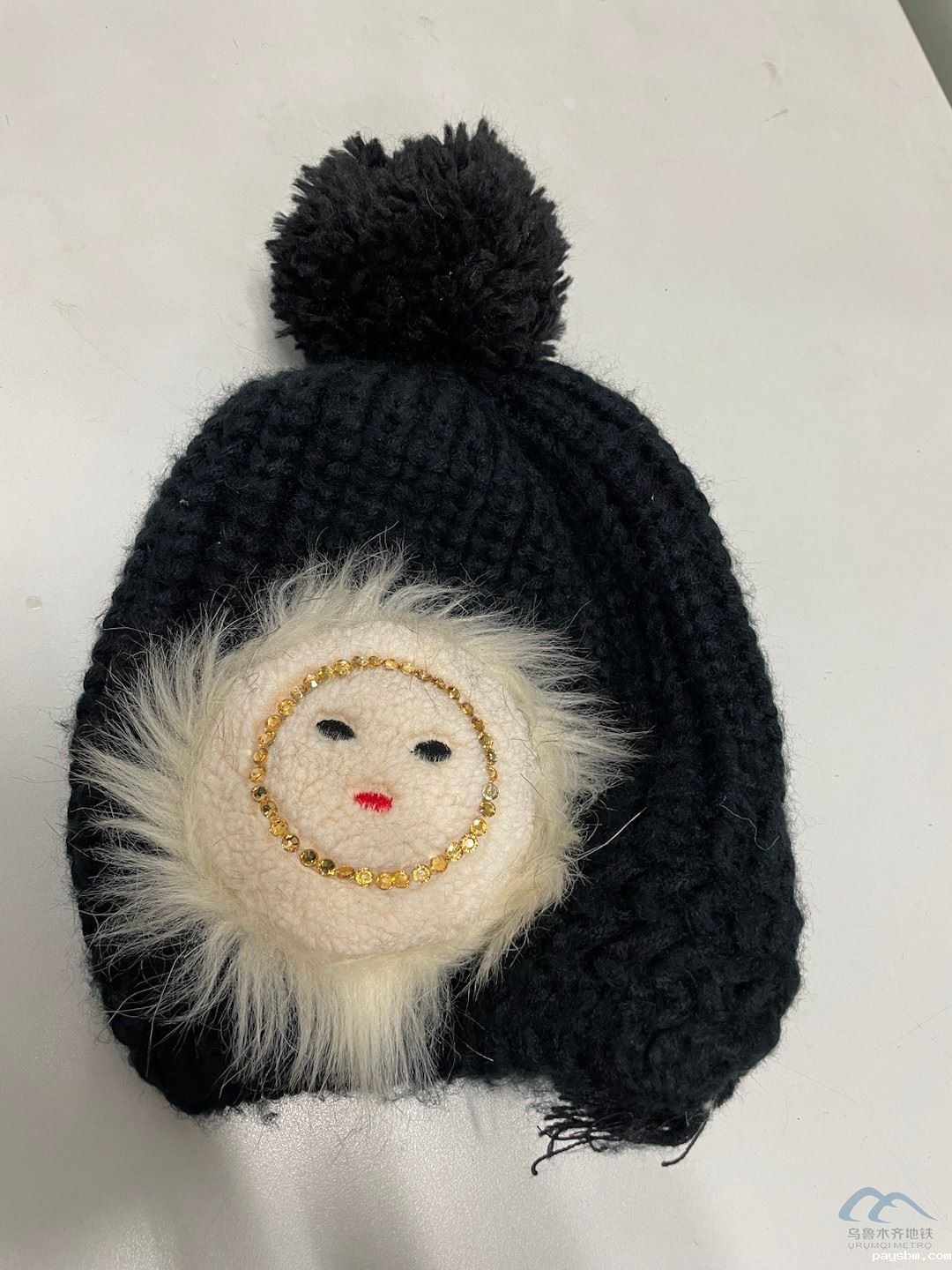 黑色帽子.jpg